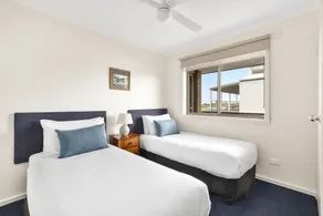 Marine Cove Resort - Room