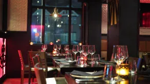 Arlington Fully Furnished Apartments in Crystal City - Restaurant