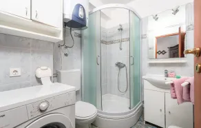 Holiday House Marina - Bathroom