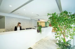 Day's Inn Hotel and Residence - Resepsjon