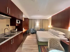 City Seasons Suites - Chambre