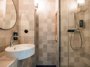 ibis Styles La Rochelle Centre Gare - Bathroom