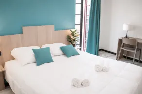 Hôtel des Artistes - Værelse