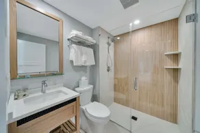 Mahalo Cape May - Bathroom