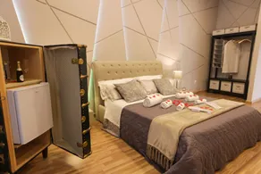 REGGIA & DINTORNI ROOMS A CASERTA - Chambre