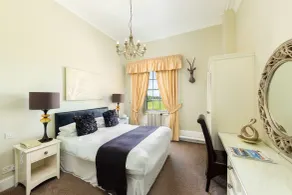 The Greenhill Hotel - Chambre