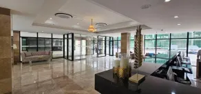 The Glory Hotel  - Réception