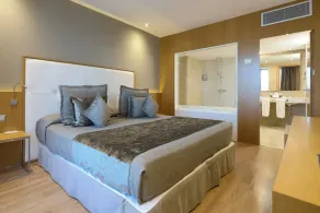 M.A. Hotel Sevilla Congresos - Zimmer
