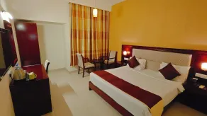 Alps Residency - A Bergamont Hotel, Krishnagiri - Rom