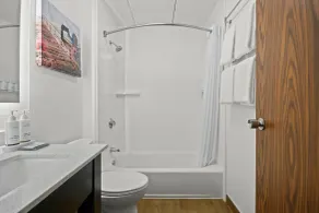 La Quinta by Wyndham Sturbridge - Salle de bain