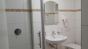 Schäfer Boardinghouse - Bathroom