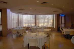Adi Hotel - Restaurant