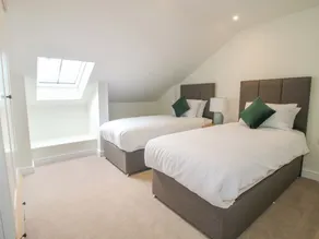Goodwood Cottage - Room