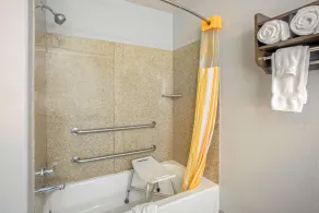 La Quinta by Wyndham Fort Smith - Salle de bain