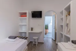 Alexandra Suites & Rooms - MYKONOS PORT - Room