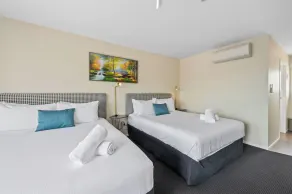 ASURE Rotorua International Motor Inn - Room