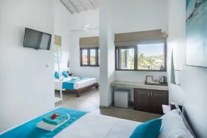 At Ease Beach Hotel - Chambre
