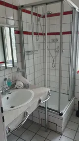 Hotel Gartenstadt - Bathroom