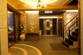 Romantic Code Art Motel - Lobby