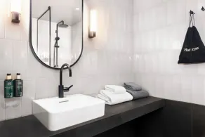Clarion Hotel Karlatornet - Badrum