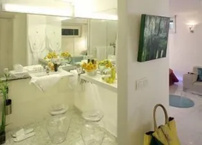 Maison Bousson Bed & Breakfast - Baño