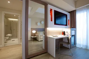 Enjoy Garda Hotel - Rum