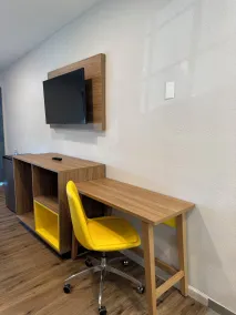 Days-Inn by Wyndham Bakersfield - Zimmer