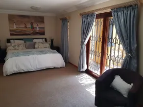 Dalens Self Catering Apartments - Værelse