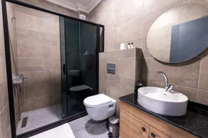 ARENA LUXURY - Bathroom