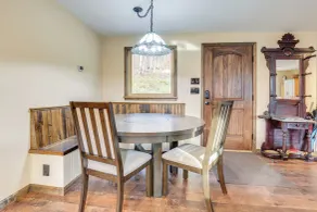 Finger Lakes Retreat: Cohocton Cabin on 25 Acres! - Innvendig