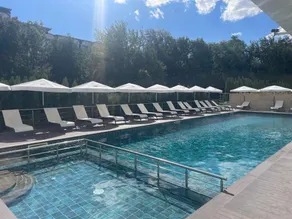 Hotel Magnific - Piscine