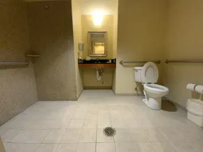 Comfort Suites Fredericksburg North - Salle de bain