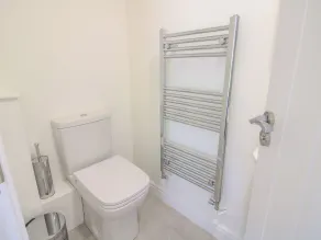 Goodwood Cottage - Bathroom