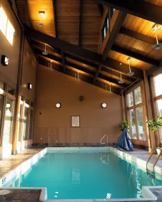 Grouse Mountain Lodge - Piscine