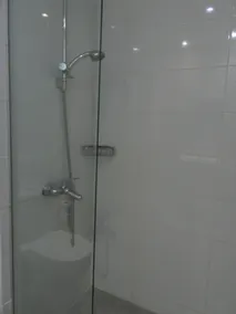 Evabelle Napa Hotel Apartments - Bathroom