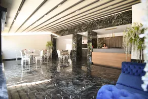 Golden Life Suite - Reception