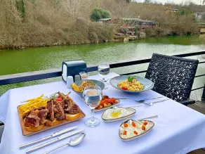 216 North Hotel - Restaurant