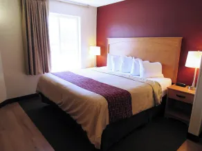 Red Roof Inn Fargo - I-94/Medical Center - Quarto