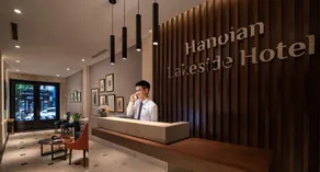 Hanoi Lakeside Premium Hotel & Travel - Receção