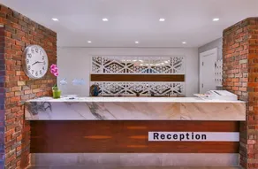 Lale Hotel - Recepción
