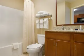 Candlewood Suites Wichita Falls at Maurine Street by IHG - Bathroom