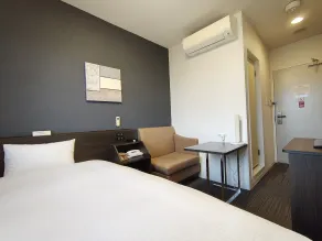 Hotel Route-Inn Iwakiizumi Ekimae - Chambre