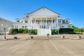 Ocean View Pet-Friendly Family Suite with Kitchen - Pool and Hot Tub - Innenbereich