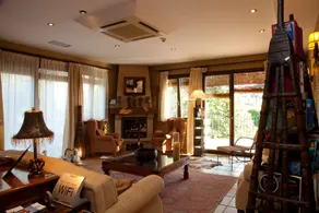 Hotel Katxi - Lobby sitting area