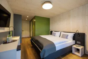 AVES Apartments Savognin - Zimmer