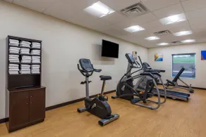 Comfort Inn & Suites Charlottesville Hollymead Town Center - Fitnessbereich