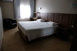 Hotel Alvorada - Habitación