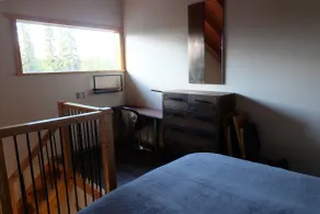 Red Cariboo Apartments - Zimmer