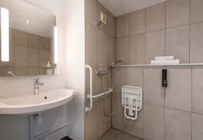 B&B HOTEL Cholet Nord - Badeværelse
