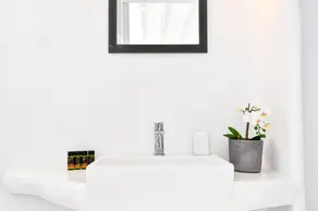 The One Mykonos - Badezimmer